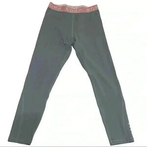 Kora be your best innovative athletic apparel legging size medium